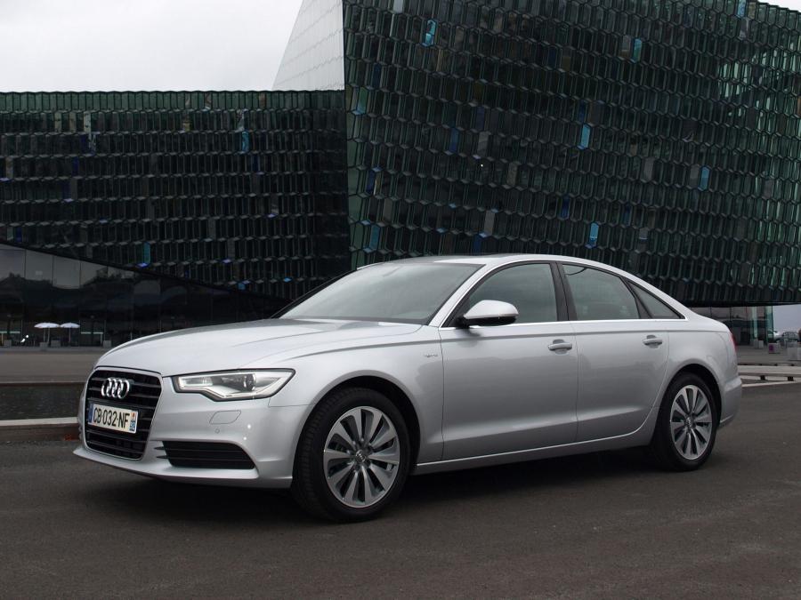  Audi A6 Hybrid Sedan (4G, C7) 2011 года  (фото 19 из 24)